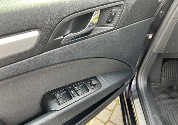 Skoda Superb cena 29900 przebieg: 273600, rok produkcji 2011 z Wejherowo małe 172